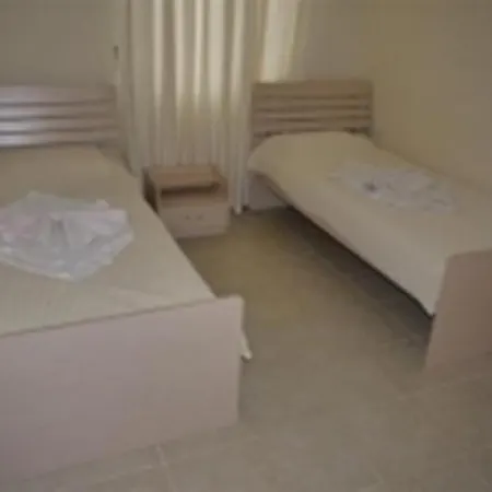 Royal Marina Aparthotel *